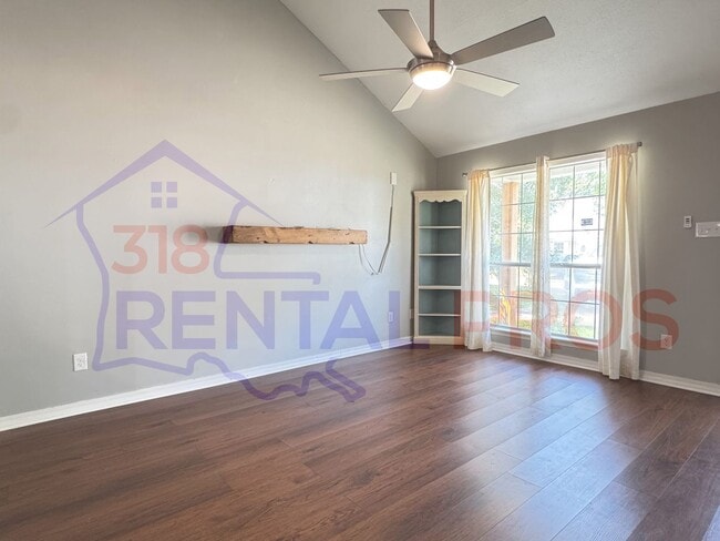 Foto del edificio - 2 Bed, 2 Bath Townhouse in Ruston!