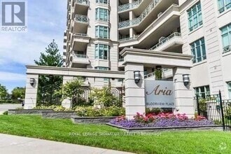 Building Photo - 10-1710 Bloorview Pl