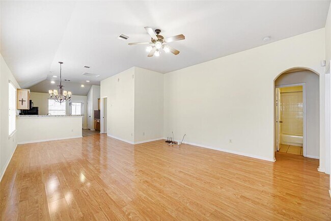 Foto del edificio - 10834 Windfern Lakes St