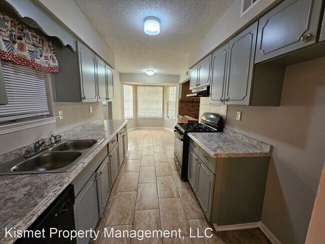 Building Photo - 3 br, 2 bath House - 4109 Knight Arnold