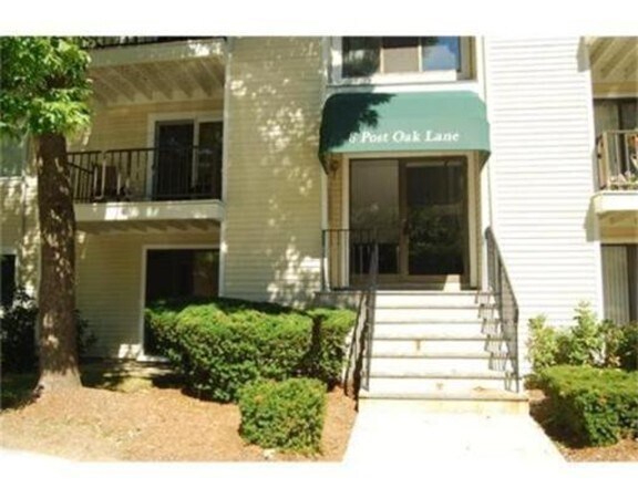 Foto del edificio - 8 Post Oak Ln