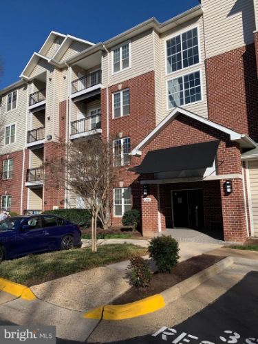 Foto del edificio - 1591 Spring Gate Dr.