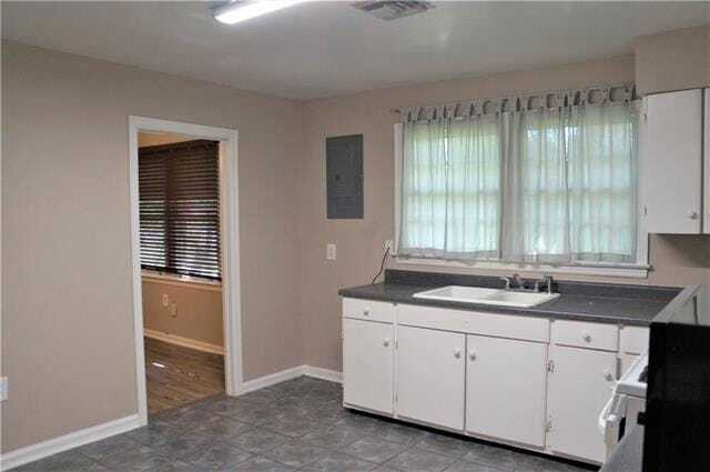 Foto del edificio - 212 W 20th Ave