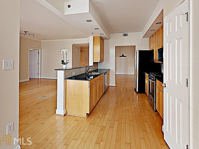 Building Photo - 50 Biscayne Dr NW