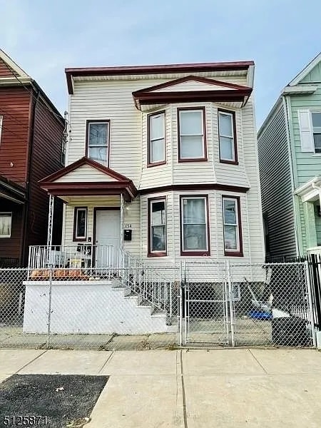 Building Photo - 134 Wakeman Ave