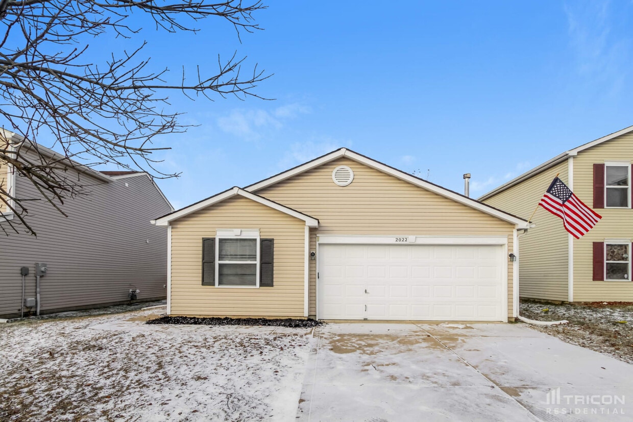 Primary Photo - 2022 Dutch Elm Dr