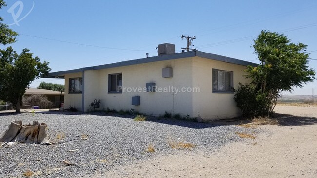 Building Photo - 17358 Jupiter Ave