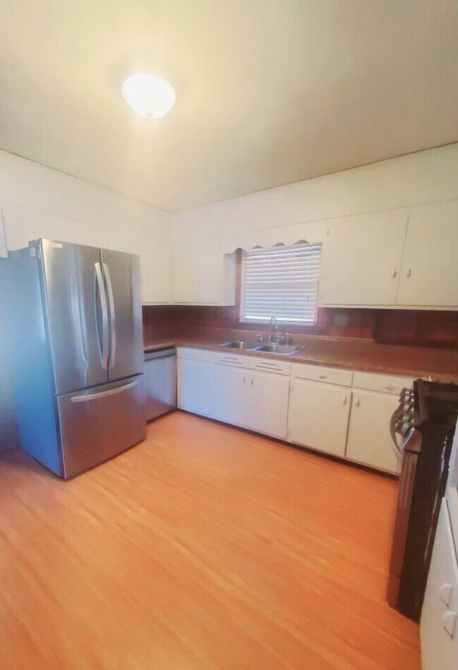 4440 Stonewall Tell Rd, College Park, GA 30349 House Rental in