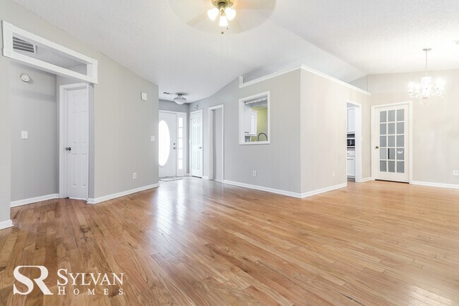 Building Photo - Come view this lovely home