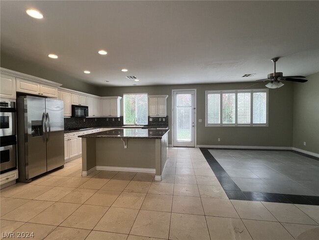 Building Photo - 1696 Sabatini Dr