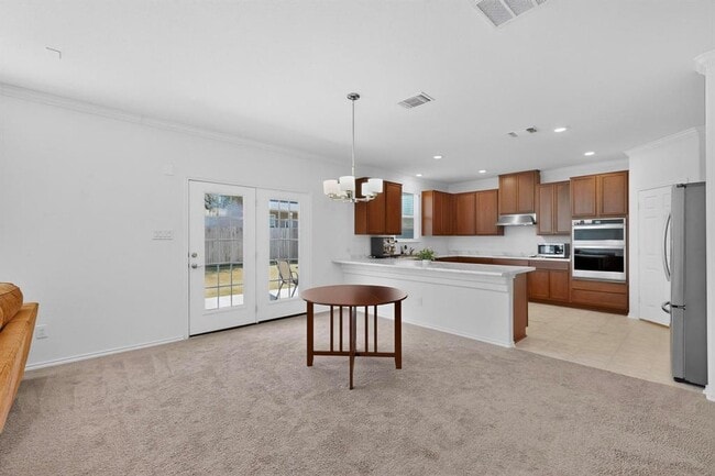 Building Photo - 712 Madalin Rue Ct