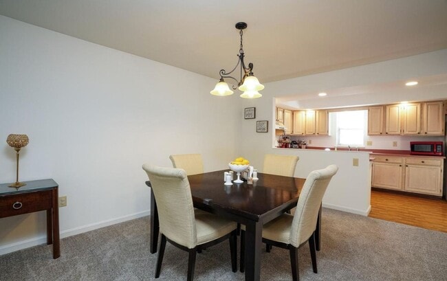 Building Photo - 2BR/2.5BA End Unit Condo | Central York SD | Open Layout | Parking + Patio | Spacious Living!