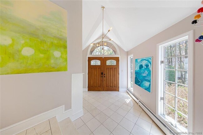 Foto del edificio - 41 Burr Farms Rd