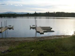 Shared Docks - 1432 Lenora Dr
