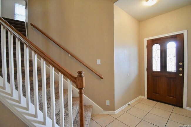 Foto del edificio - 15817 Redwoods Manor