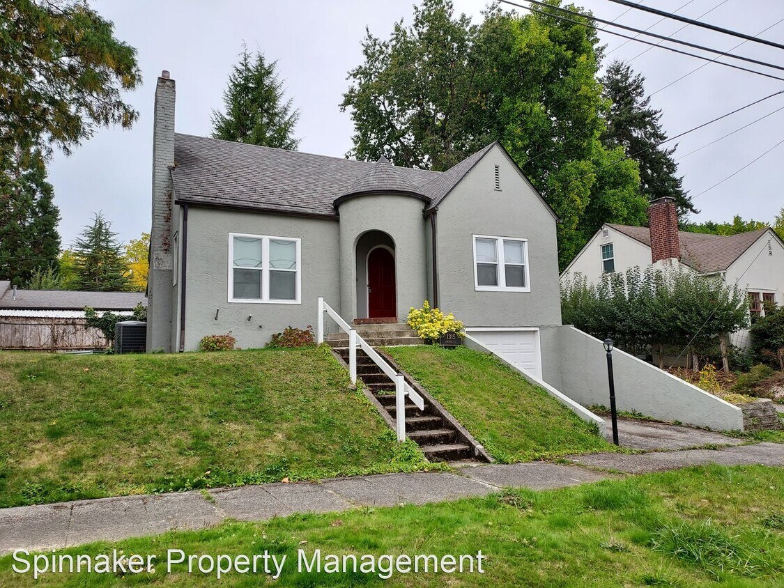 Foto principal - 3 br, 1 bath House - 1315 Chestnut St SE