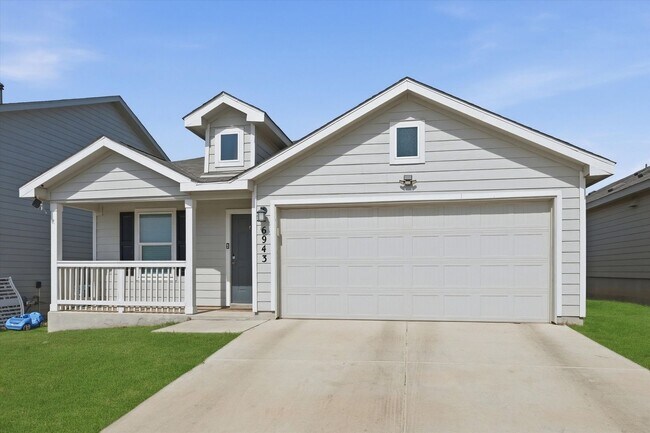 Foto del edificio - *Half off of the 1st months rent!*