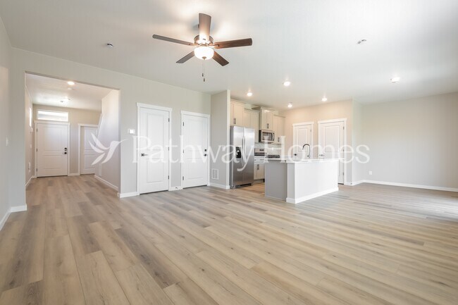 Foto del edificio - 9461 Yampa St