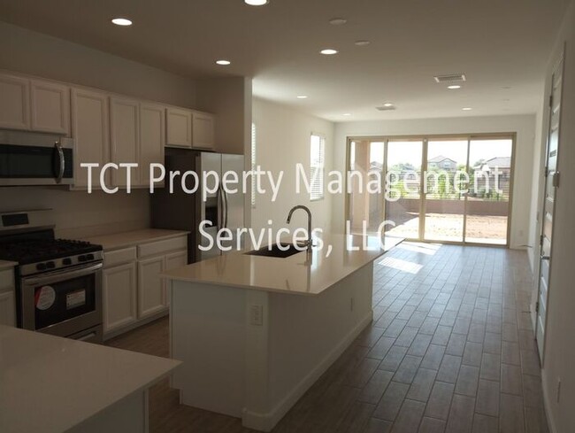Building Photo - Three Bedroom New Build in Western Enclave!