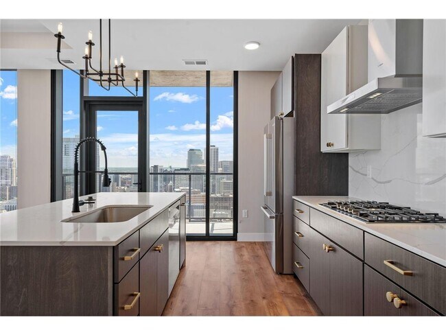 Foto del edificio - 360 N 5th St