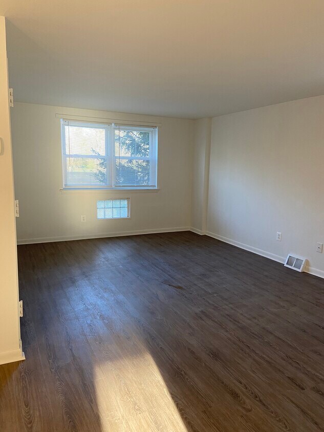 Foto principal - 3590 Grant Ave