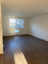 Building Photo - 3590 Grant Ave