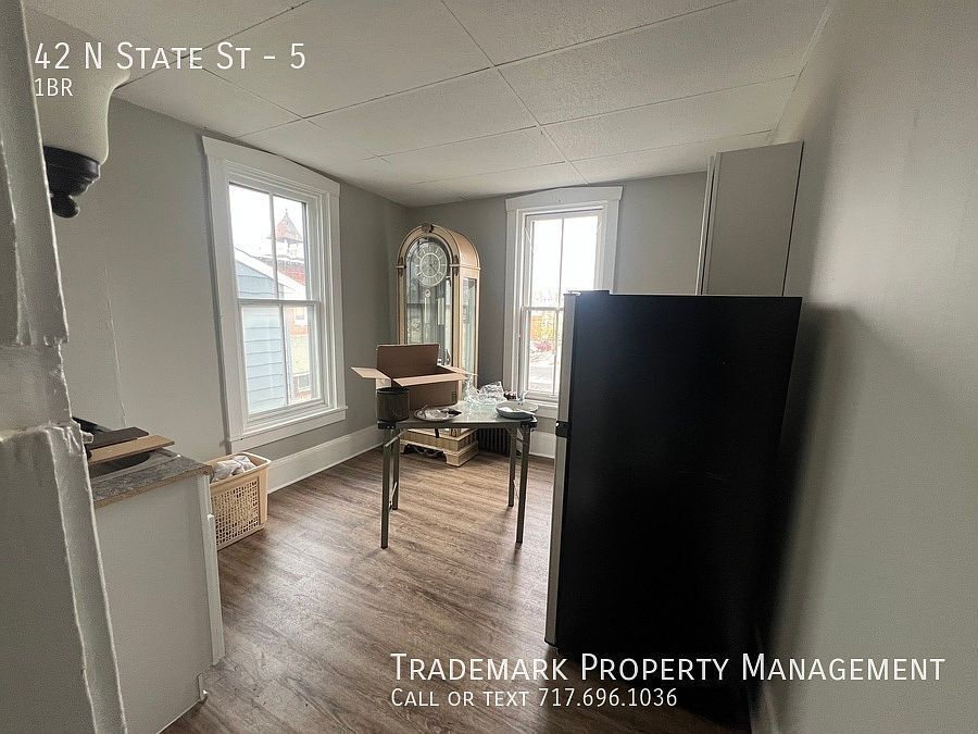 Foto del edificio - 42 N State St