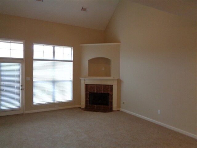 Building Photo - 4665 Tulip Creek Drive