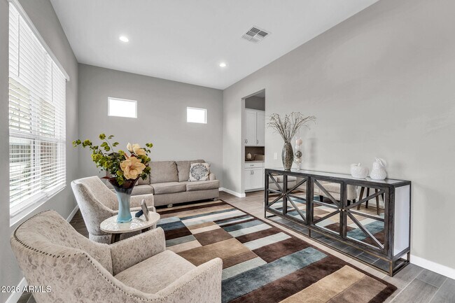 Foto del edificio - 10518 W Albert Ln