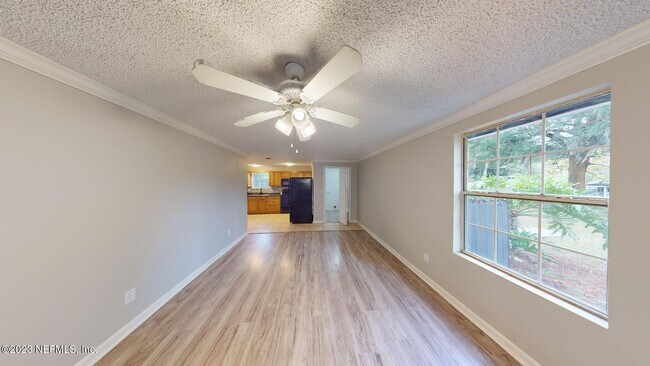 Foto del edificio - 2247 3rd Ave
