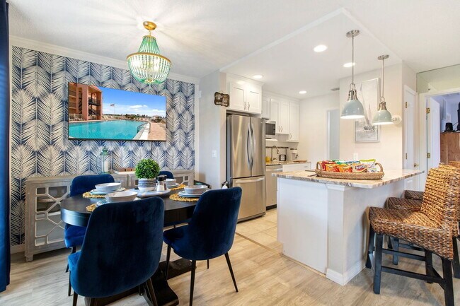 Foto del edificio - 8921 Blind Pass Rd