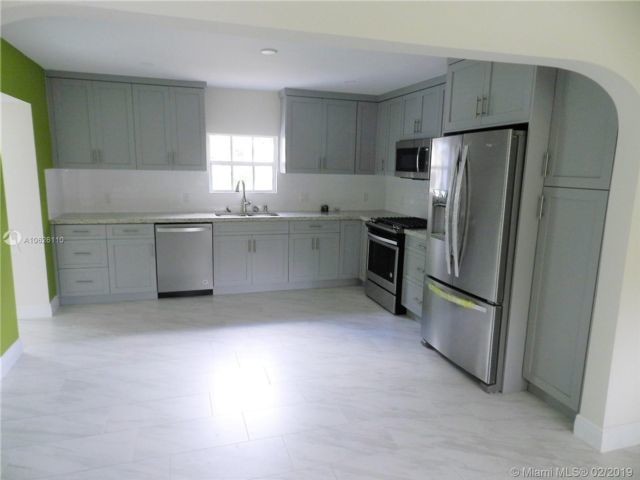 Foto del edificio - 2537 Hayes St