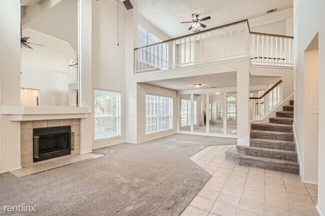 Building Photo - 3 br, 2.5 bath House - 2241 Cross Timber D...