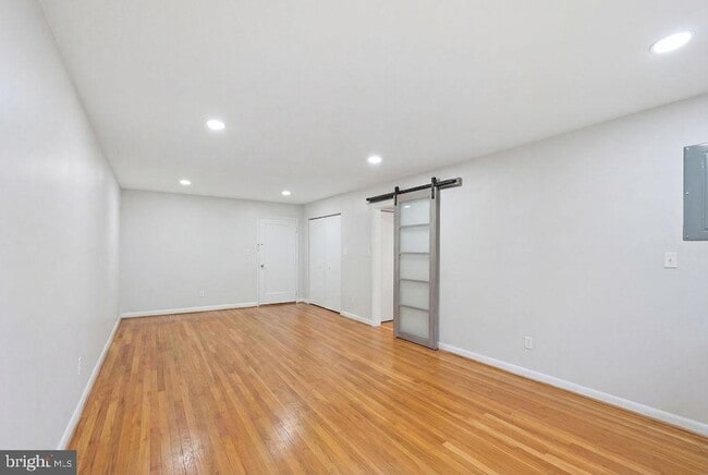 Building Photo - 111 Lee Ave