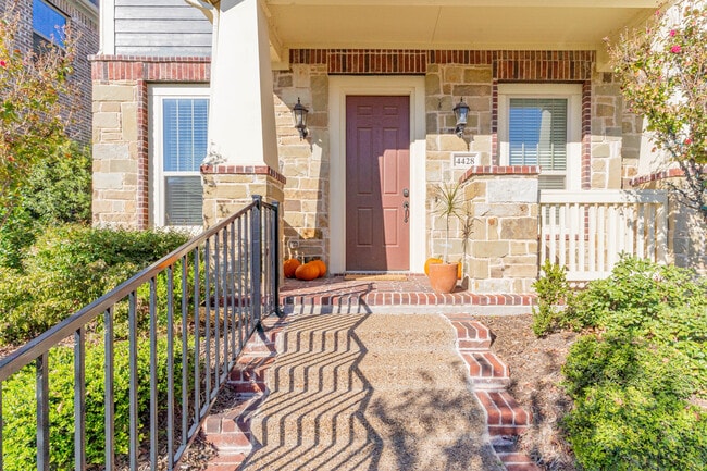 Welcome home! - 4428 Meadow Hawk Dr