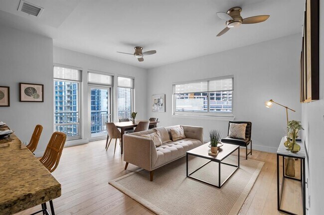 Foto del edificio - 603 Davis St