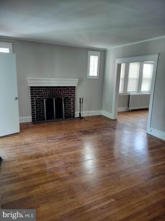 Foto del edificio - 803 W 24th St