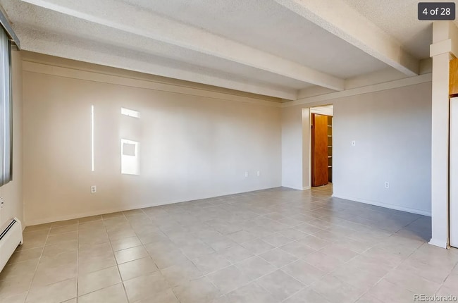 Building Photo - 800 W Belleview Ave