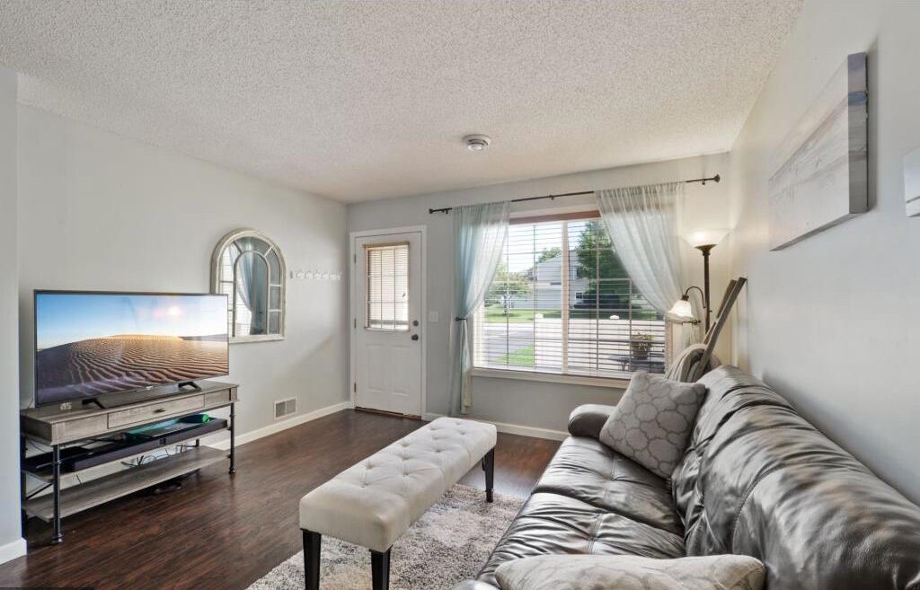 7071 Quarry Ave NE, Otsego, MN 55330 Townhome Rentals in Otsego MN