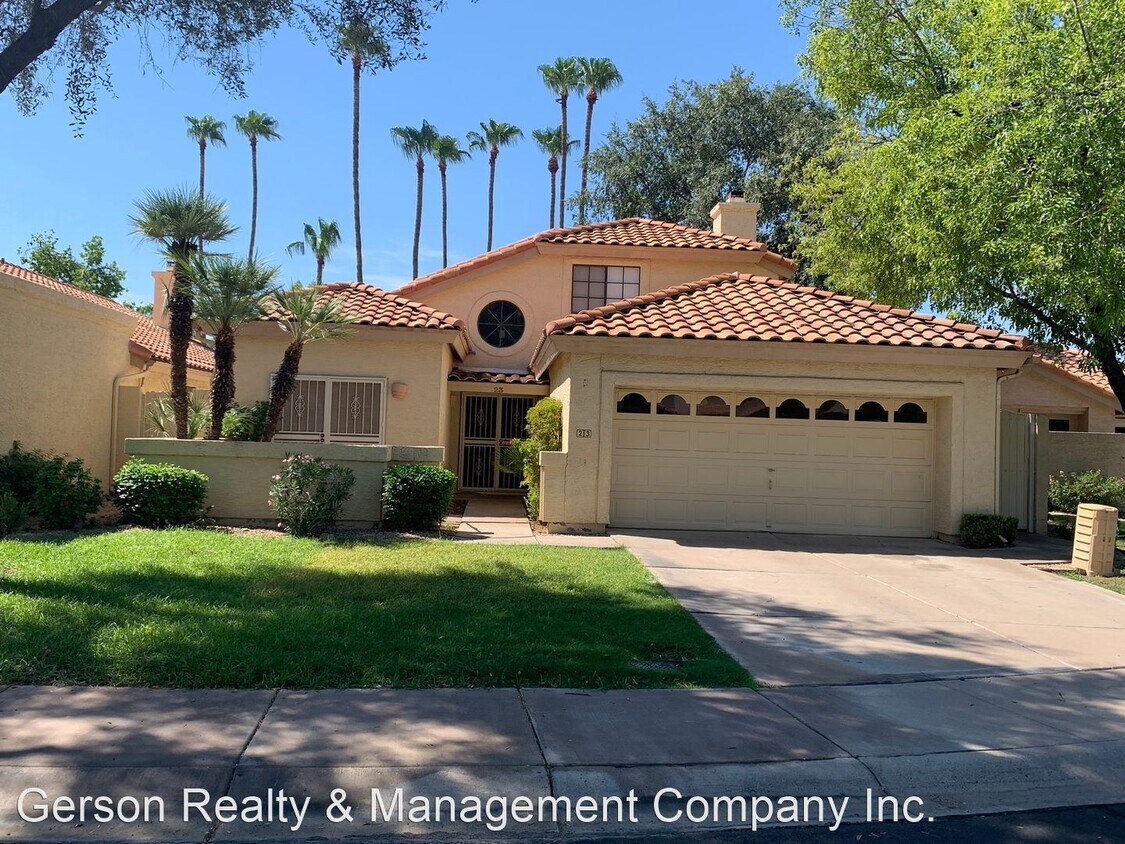 Primary Photo - 3 br, 3 bath House - 23 E. La Vieve Lane