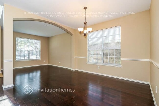 Building Photo - 12301 Macaroon Ln