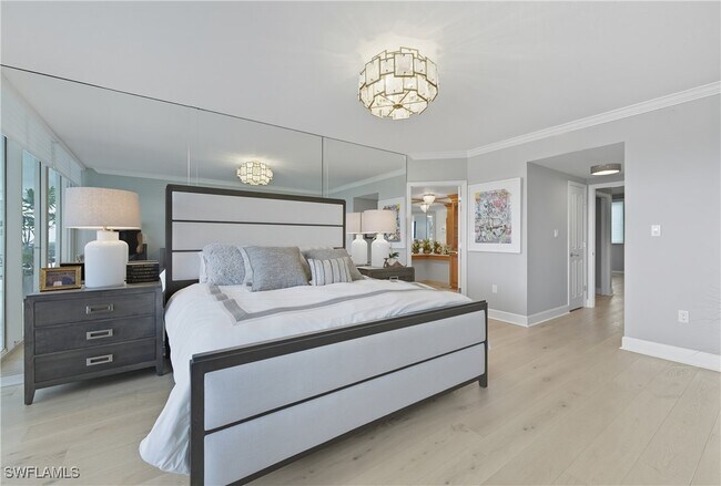 Foto del edificio - 7515 Pelican Bay Blvd
