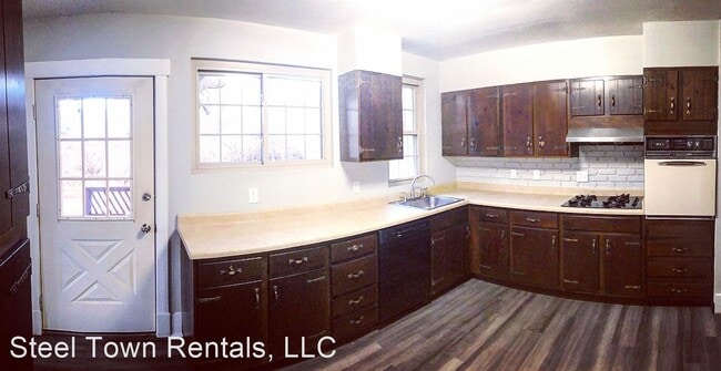 Building Photo - 2 br, 2 bath House - 1601 Galeton Drive