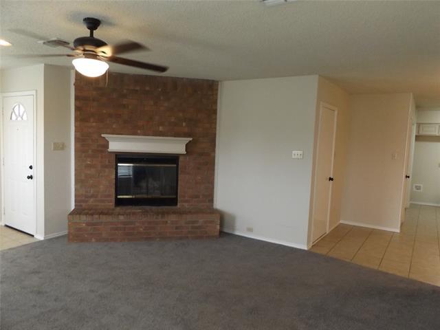 Building Photo - 335 Sheri Ln