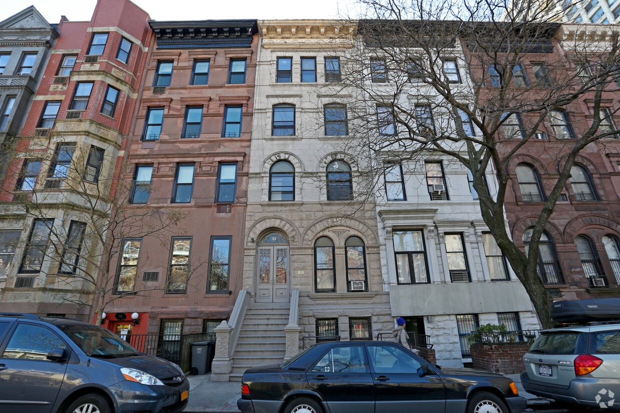 Building Photo - 58 W 91st St