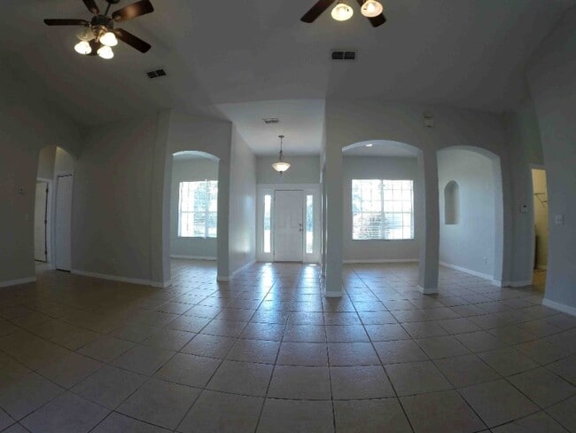 Building Photo - 4459 SW 99th St