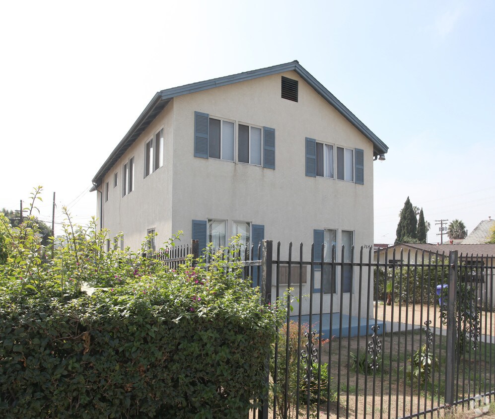 Foto del edificio - 2641-2645 L St