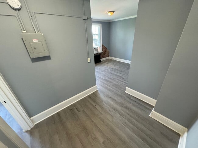 Interior Photo - Elevate Tryon