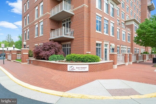 Building Photo - 4480 Market Commons Dr