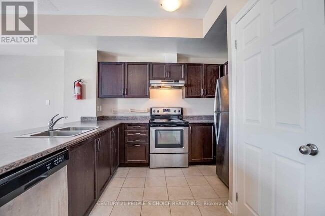 Building Photo - 2420-22420 Baronwood Dr